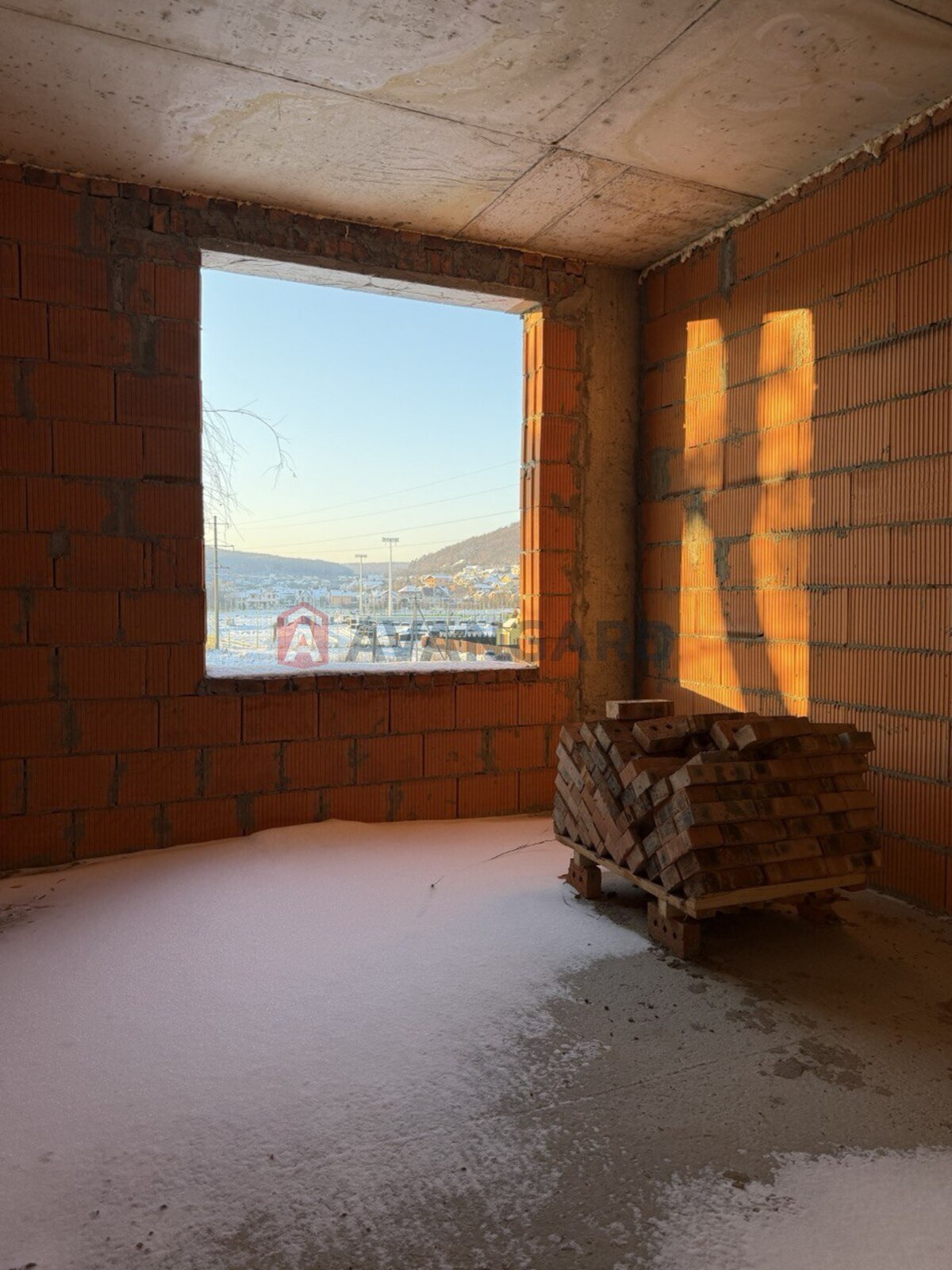 1 ����. ��������, 44/13/19 ��. �., 2/4 ���� ���� 2