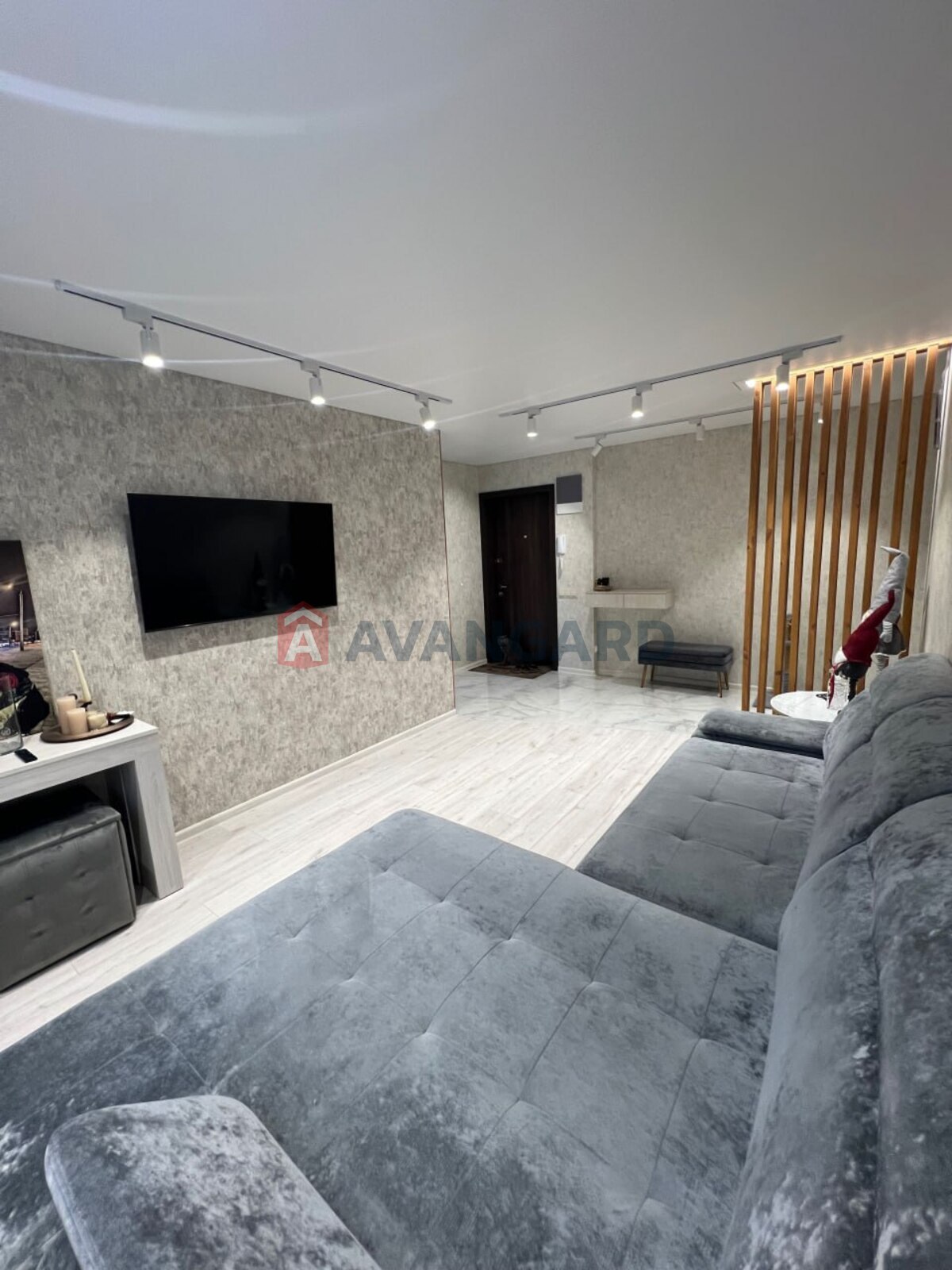 3 . , 68/43/7 . ., 5/9   1