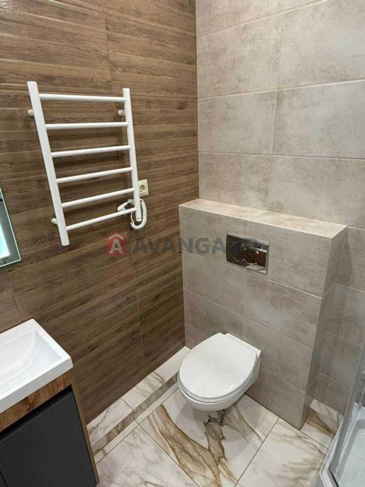 2 ��. ��������, 64/-/14 ��. �., 7/16 ������ ���� 4