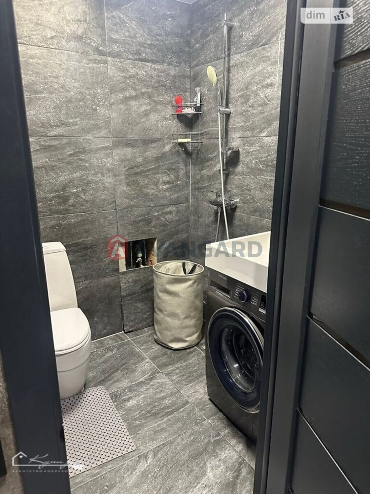 2 ��. ��������, 90/62/17 ��. �., 4/4 ������ ���� 2