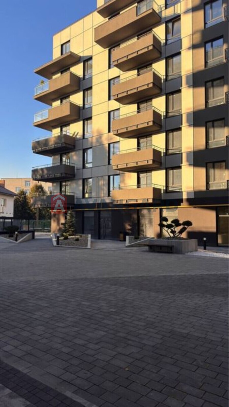 2 ��. ��������, 70/-/19 ��. �., 6/8 ������ ���� 4