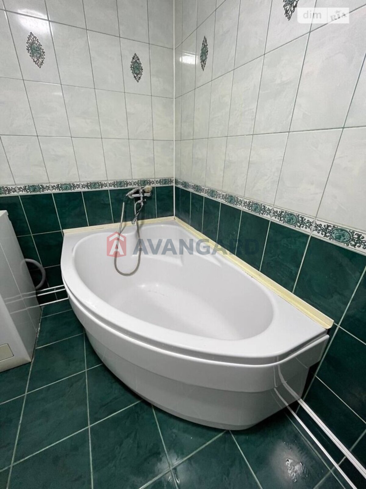 3 ��. ��������, 95/50/11 ��. �., 4/6 ������ ���� 21