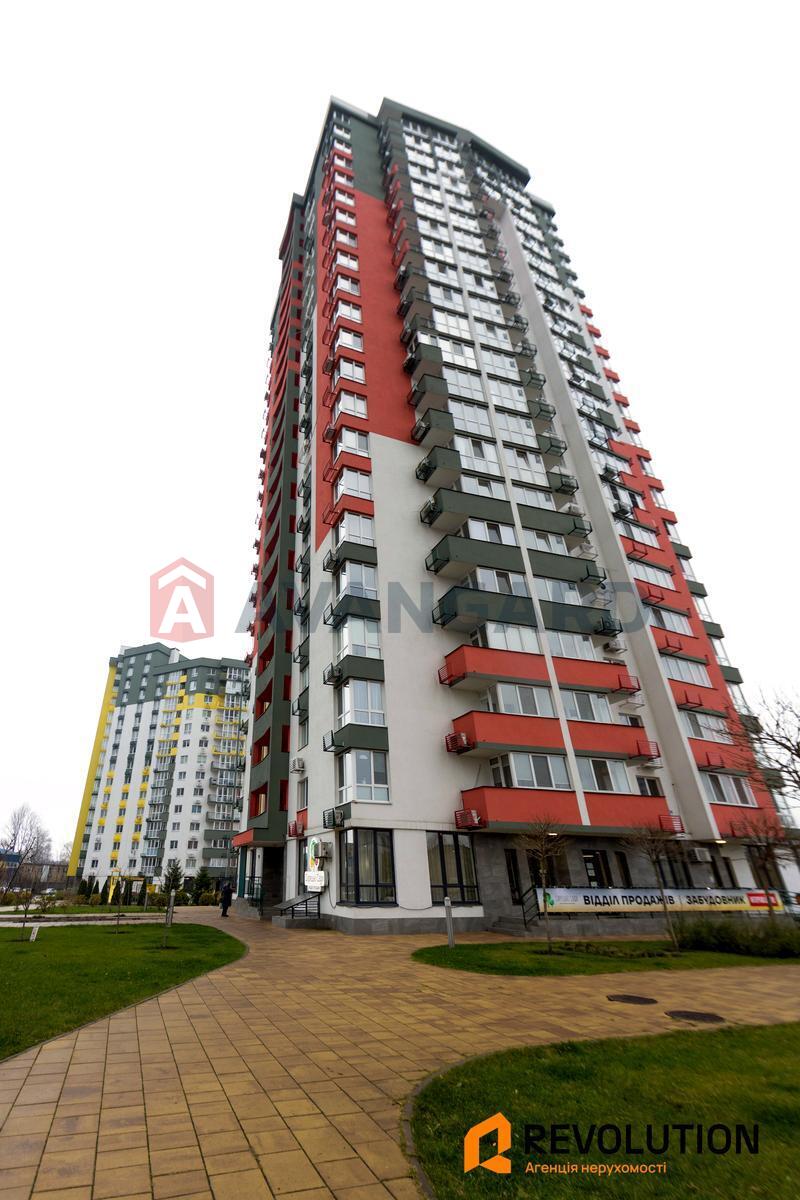 1 . , 46.52 / 16.8 / 12.78 . ., 9/16   7