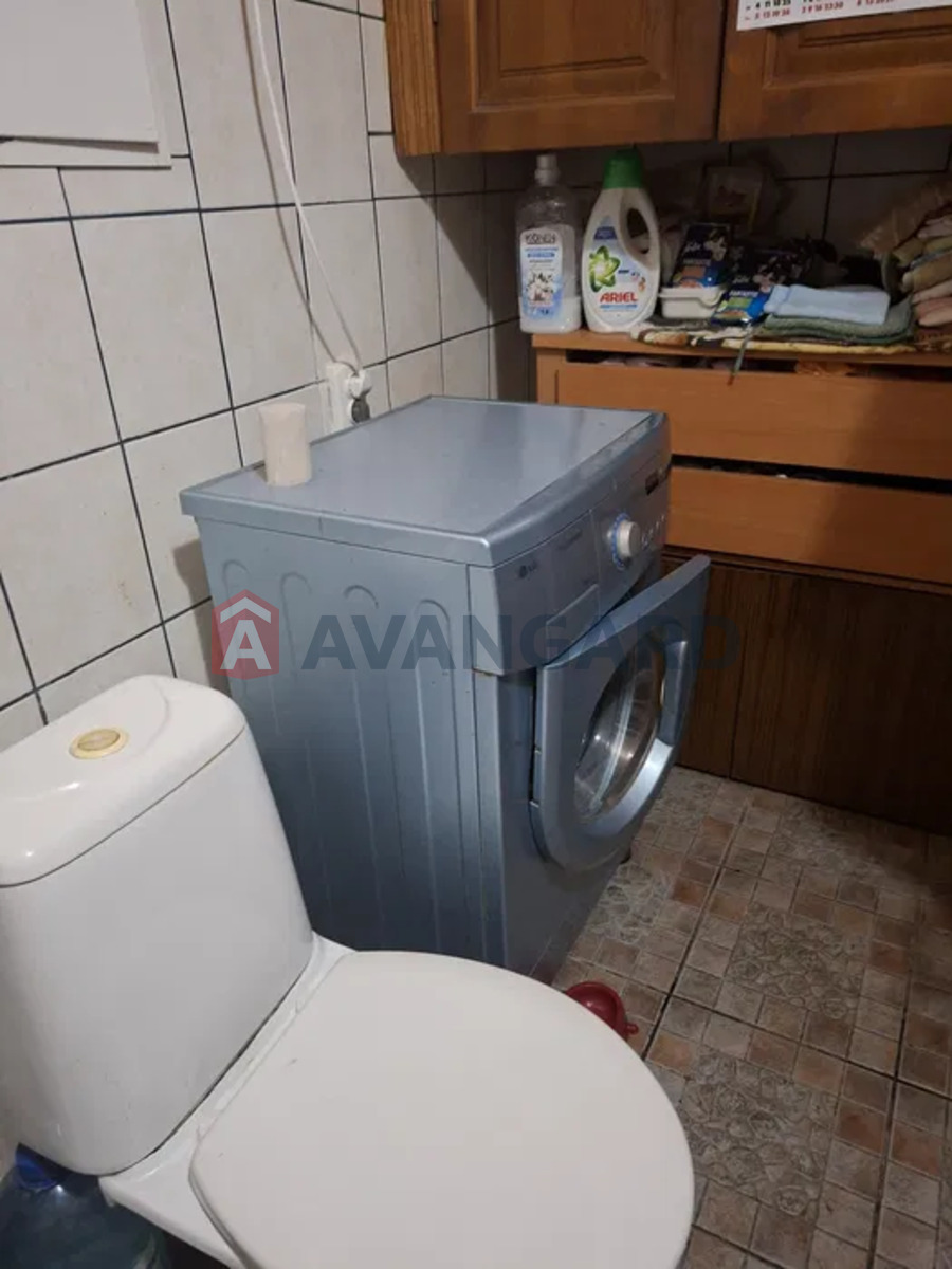 2 ����. ��������, 43/-/5 ��. �., 3/3 ���� ���� 15