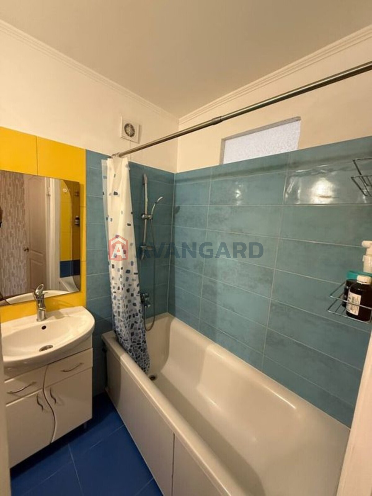 2 ��. ��������, 48/-/6 ��. �., 4/5 ������ ���� 5