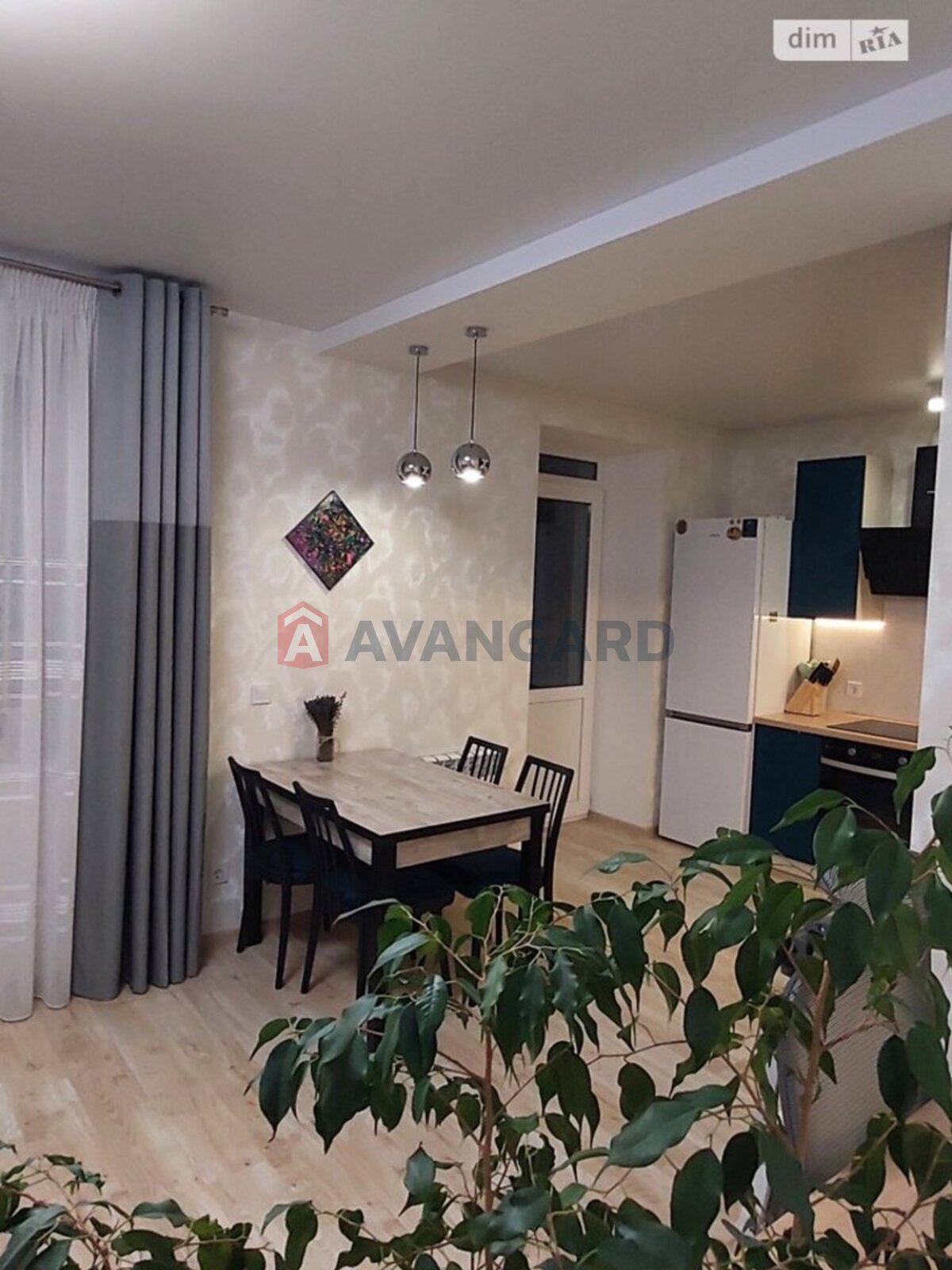 1 ��. ��������, 57/20/23 ��. �., 6/8 ������ ���� 9