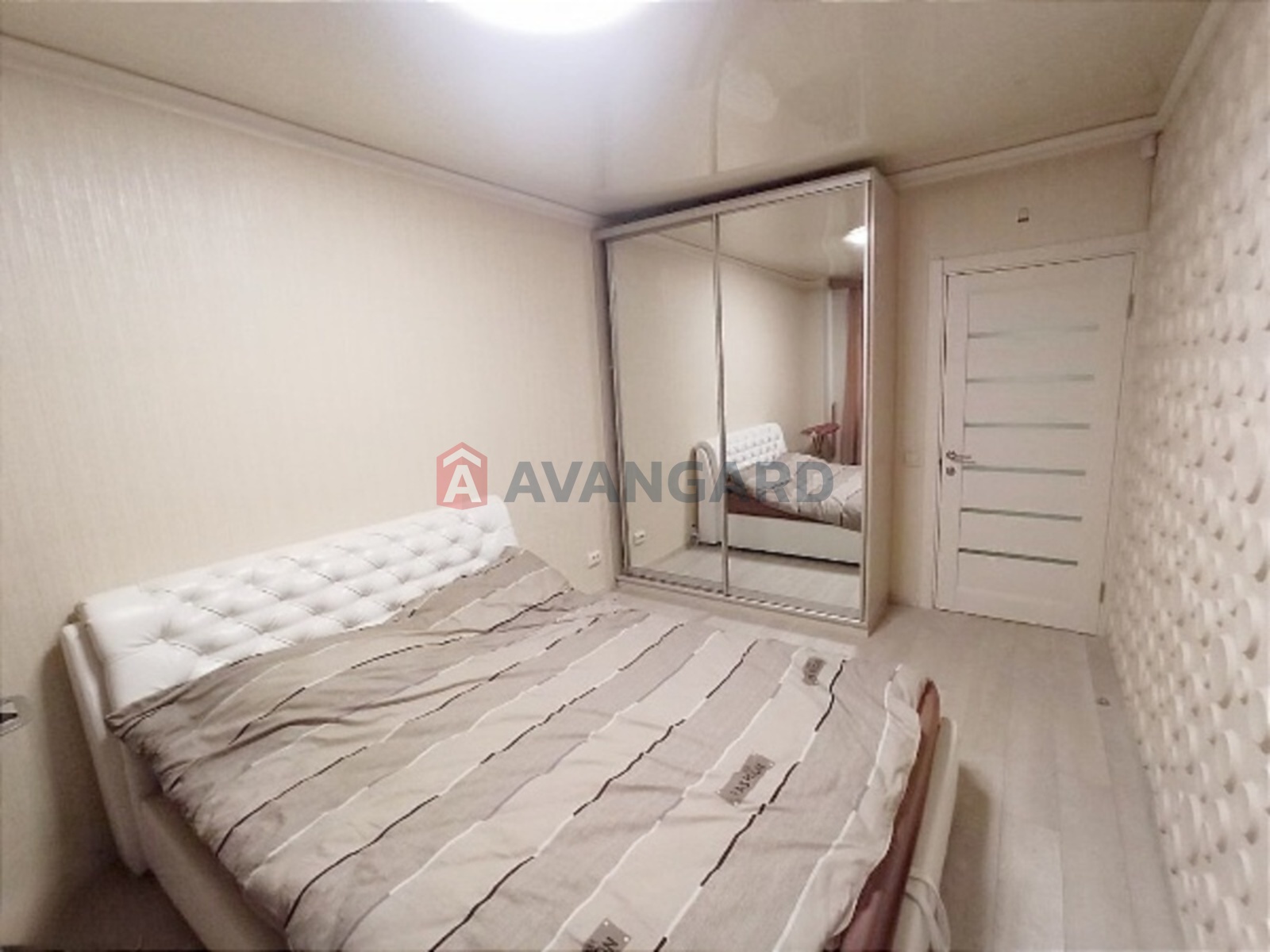 3 ����. ��������, 87/49/17,5 ��. �., 1/10 ���� ���� 5