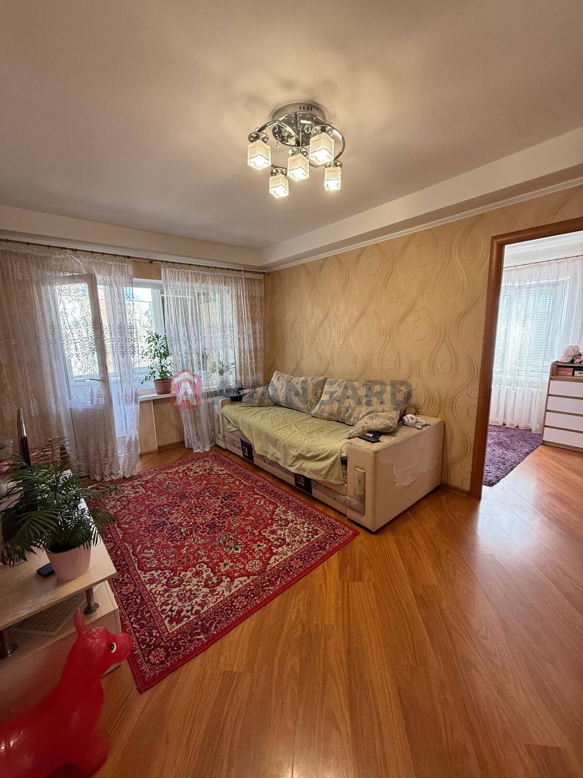 2 ��. ��������, 44/-/6 ��. �., 3/5 ������ ���� 3