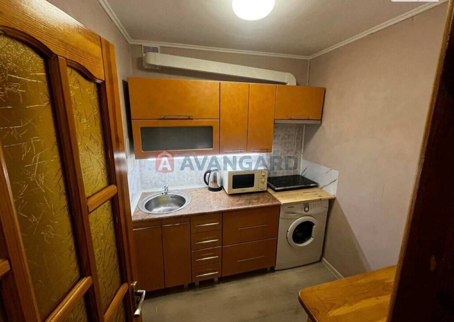 1 ��. ��������, 23/14/4 ��. �., 1/9 ������ ���� 14