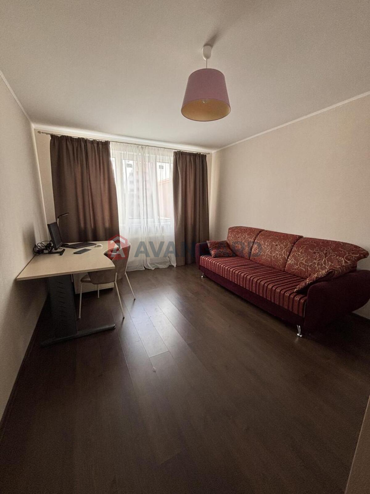 3 ����. ��������, 78/49/16 ��. �., 2/6 ���� ���� 8