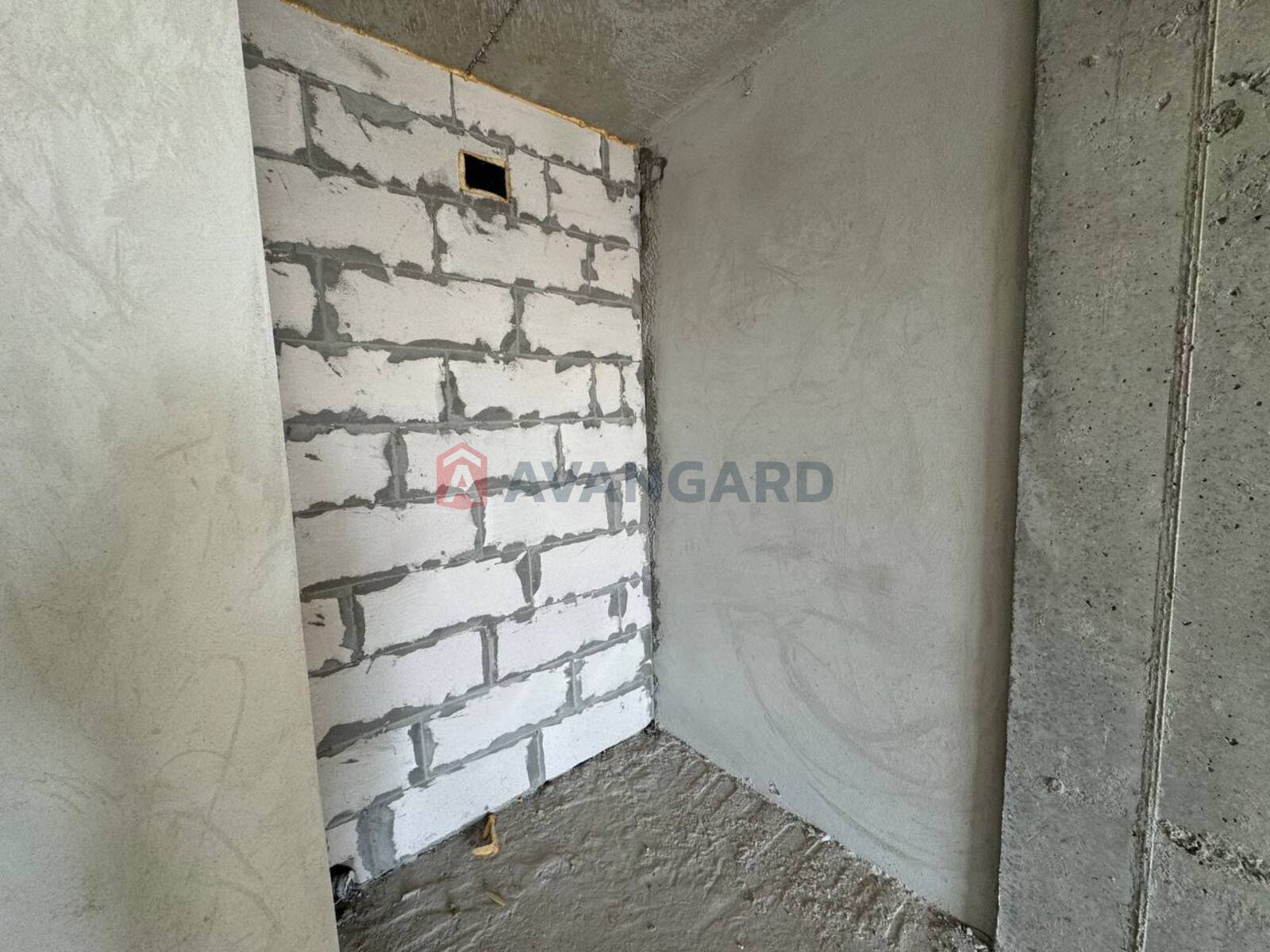 1 ��. ��������, 42/-/5 ��. �., 7/17 ������ ���� 8