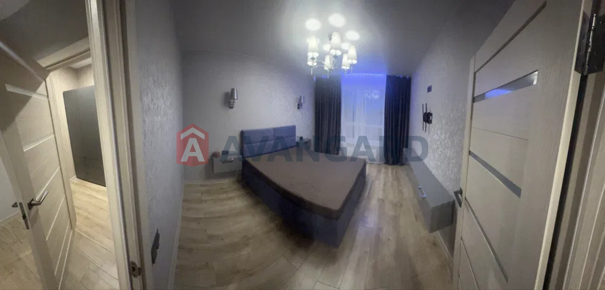 1 ��. ��������, 41/-/15 ��. �., 10/10 ������ ���� 2