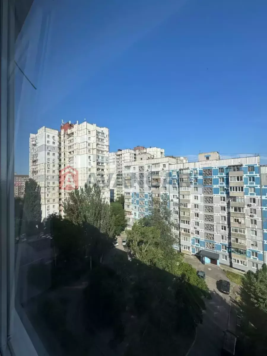 2 ����. ��������, 51/28/7 ��. �., 9/10 ���� ���� 19