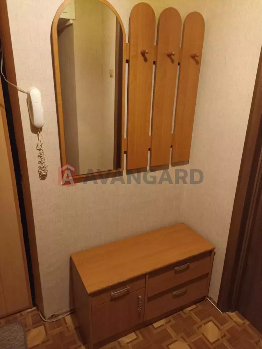 1 ����. ��������, 38/-/9 ��. �., 4/9 ���� ���� 3