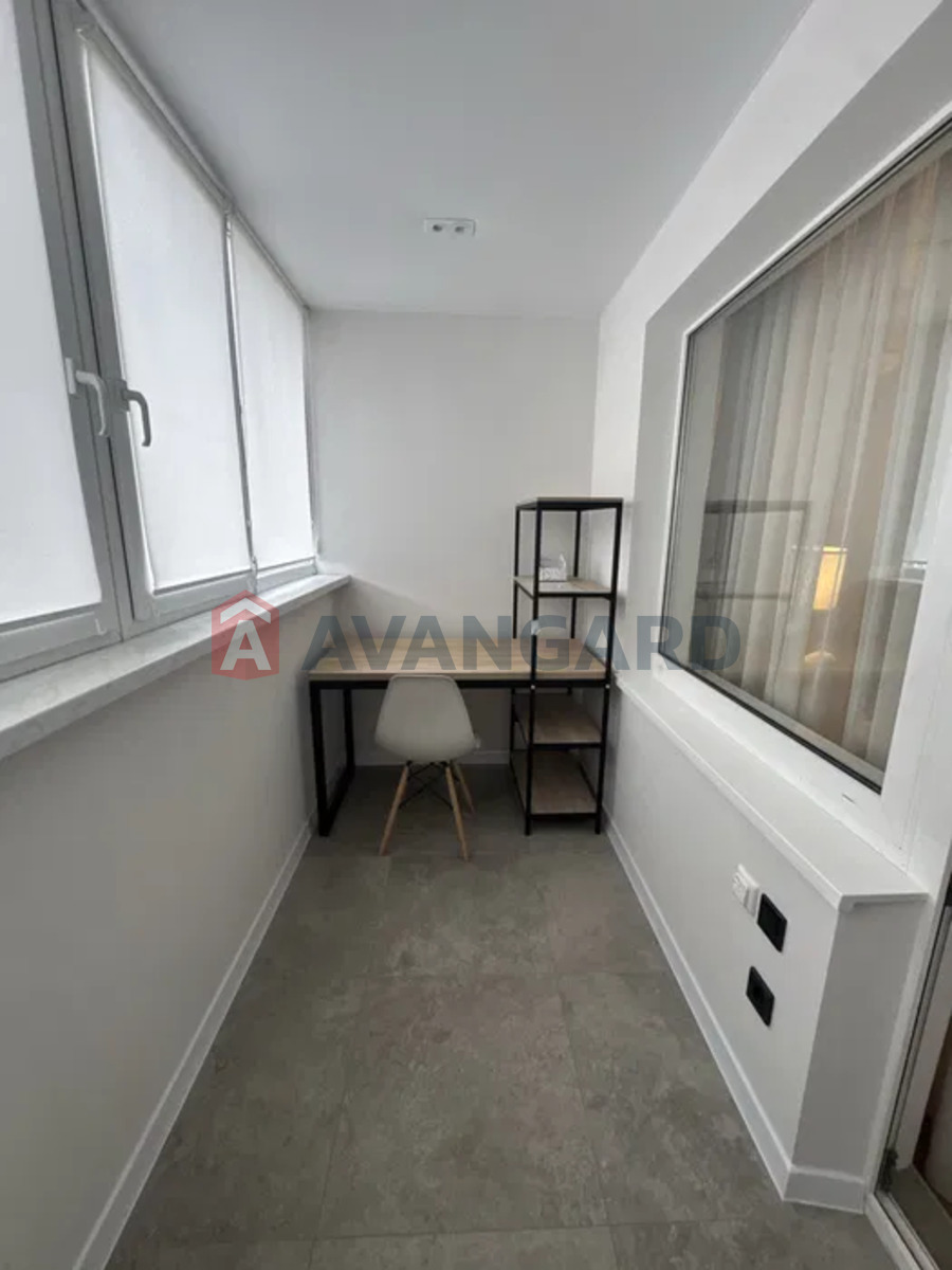 1 ��. ��������, 60/-/8 ��. �., 16/16 ������ ���� 13