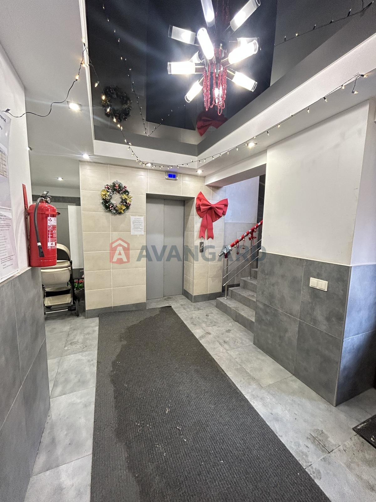 2 ��. ��������, 67,7/33,5/18,9 ��. �., 10/12 ������ ���� 21