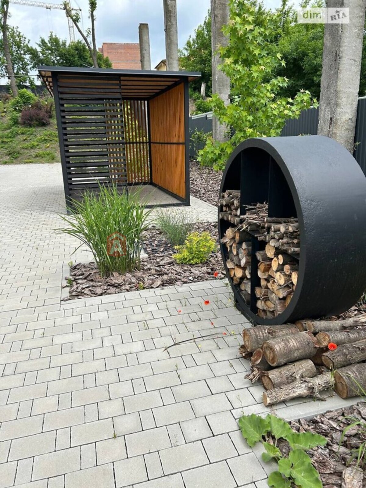 1 ��. ��������, 46/15/19 ��. �., 2/9 ������ ���� 2