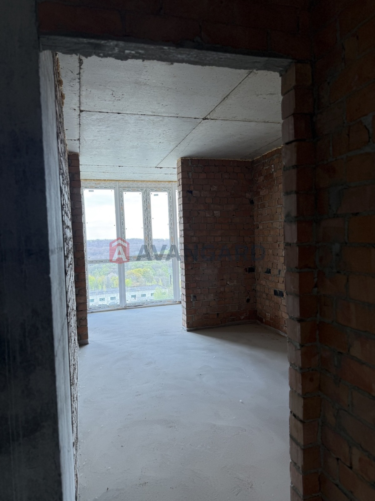 2 ��. ��������, 71/41/30 ��. �., 10/10 ������ ���� 8