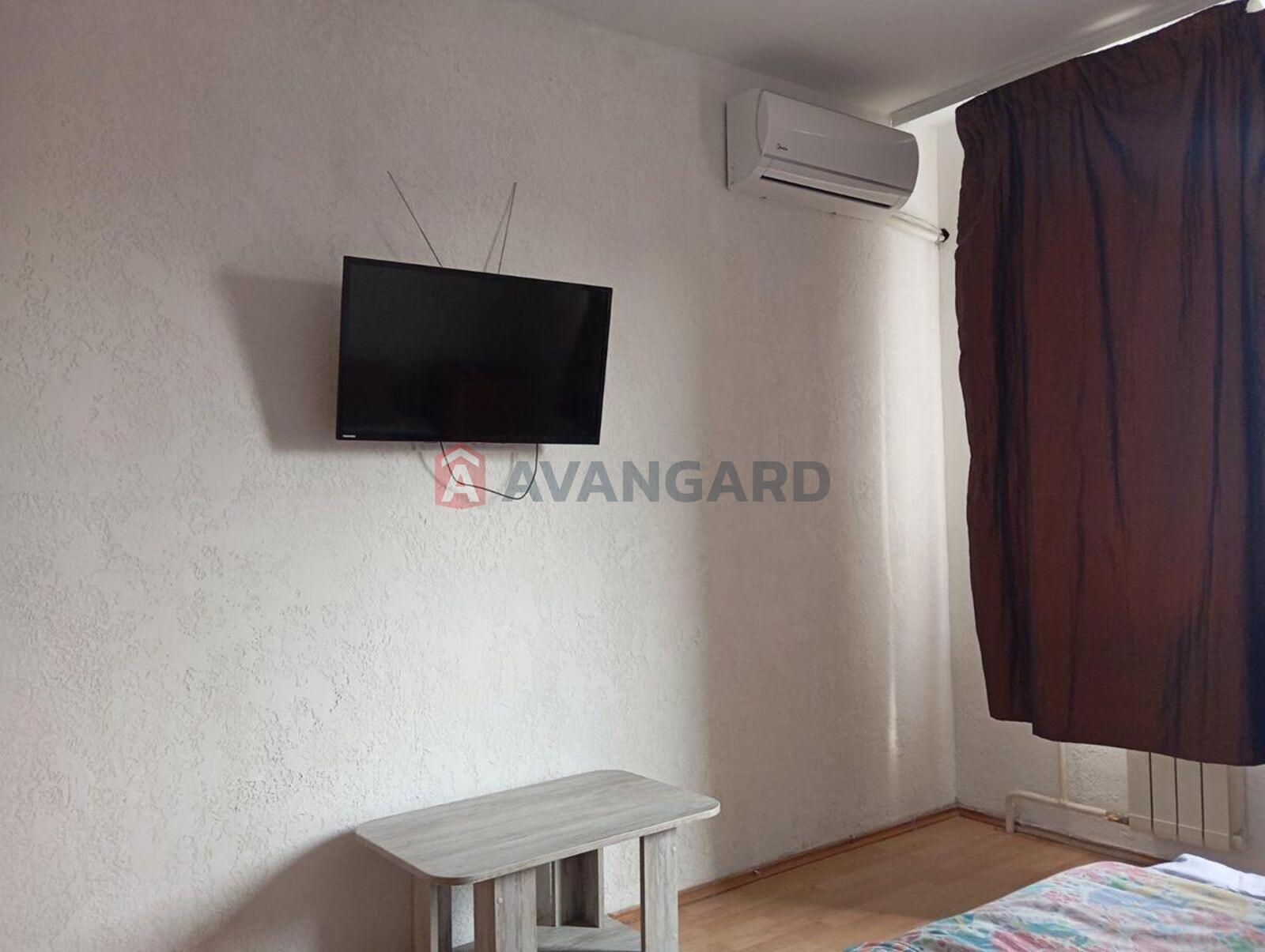 3 ��. ��������, 82/50/- ��. �., 10/16 ������ ���� 1