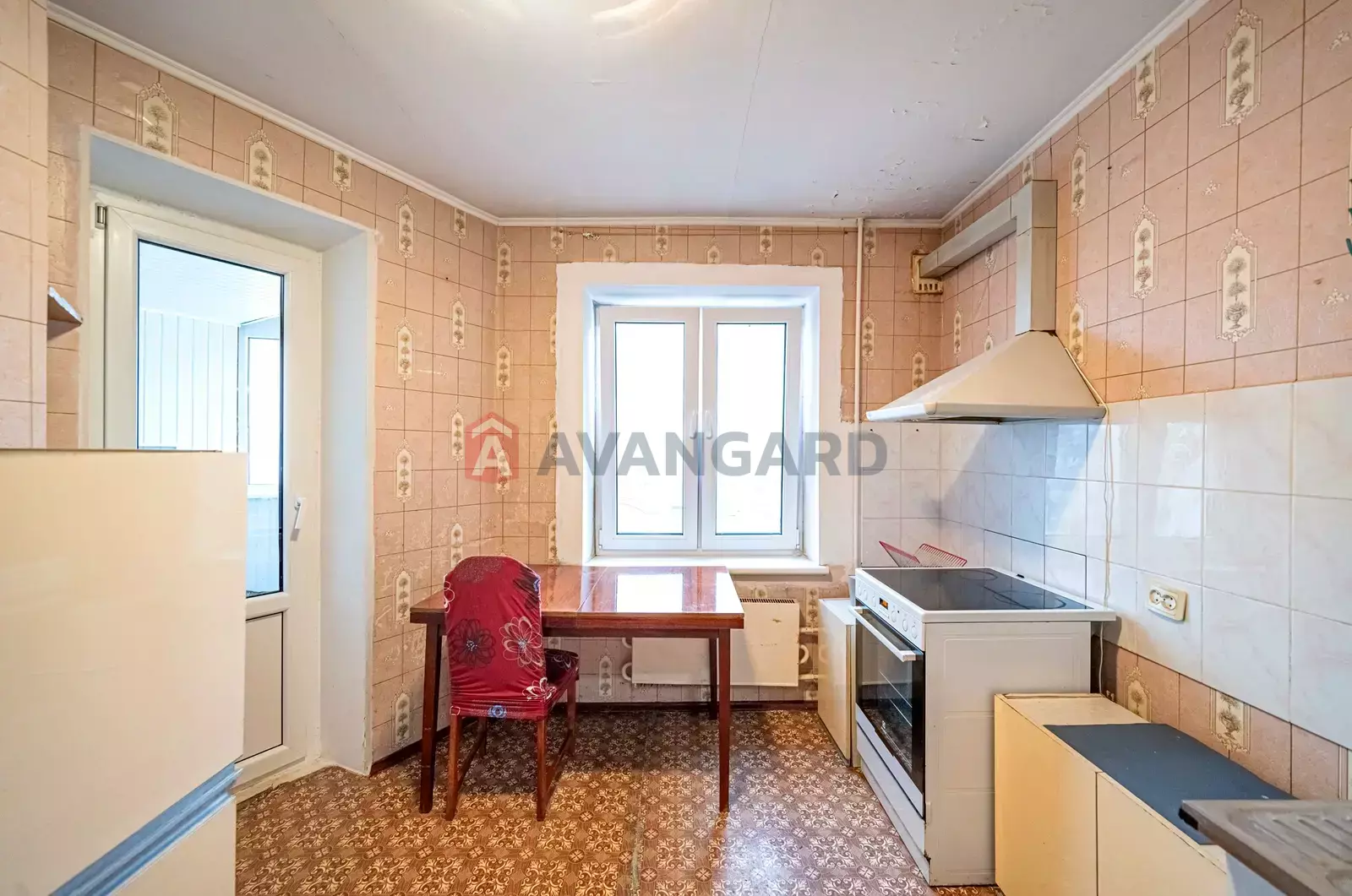 3 ��. ��������, 99/42/7 ��. �., 12/12 ������ ���� 6