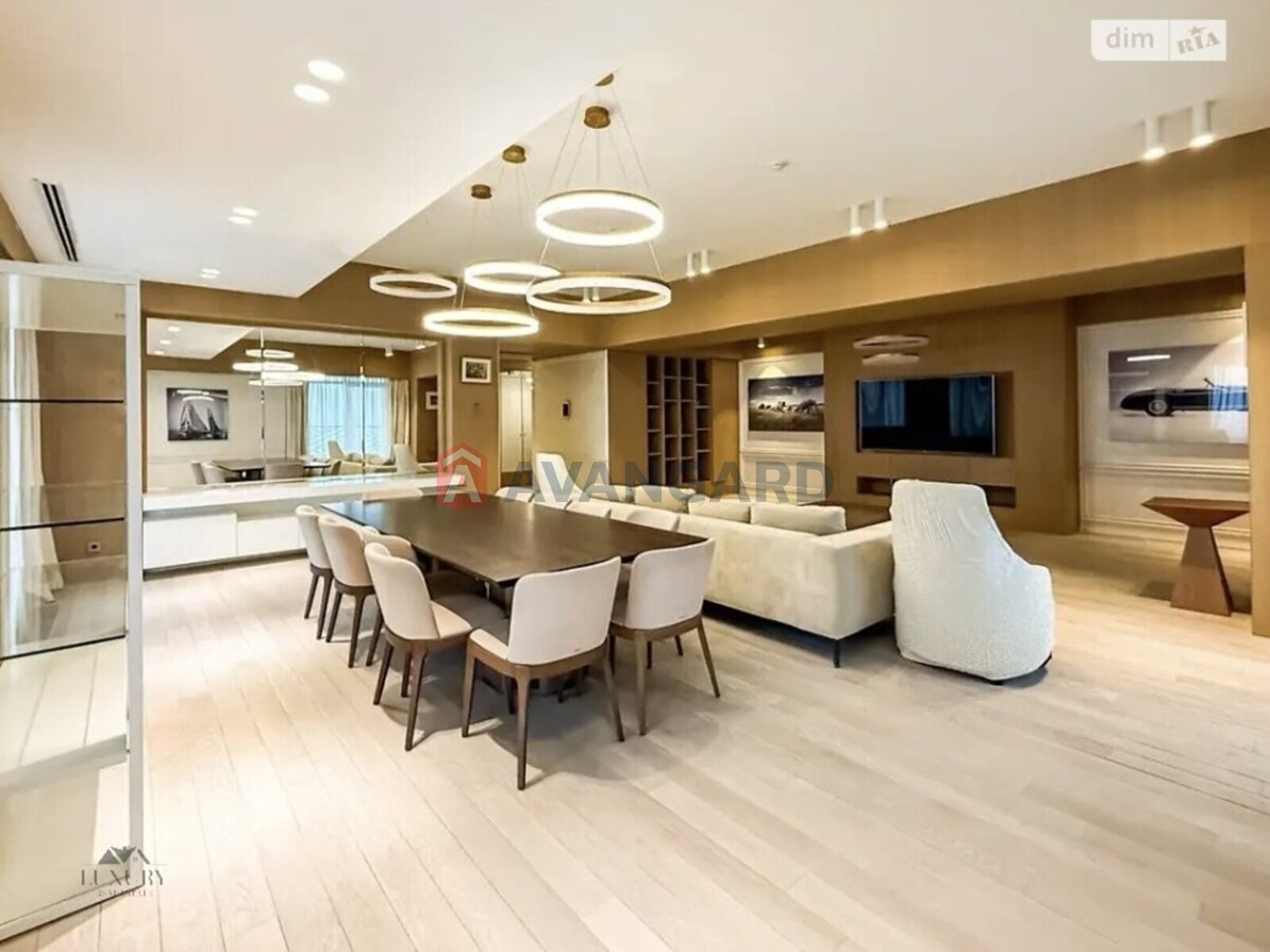 3 ��. ��������, 107/-/- ��. �., 4/14 ������ ���� 1