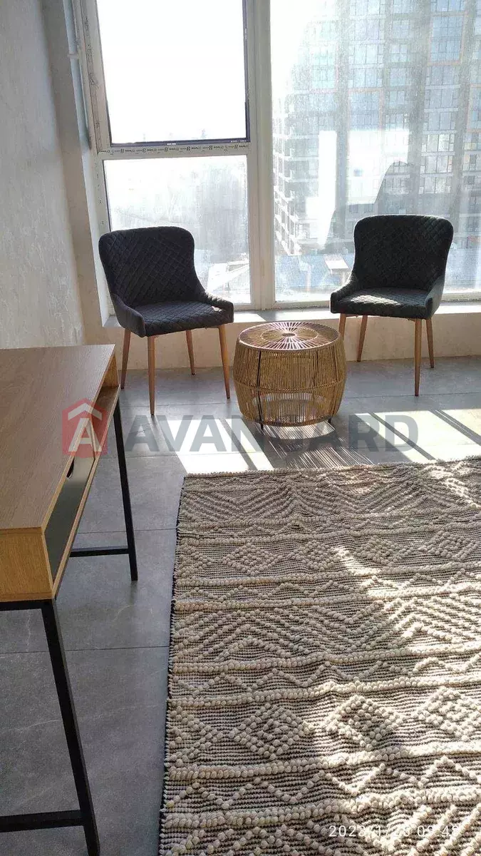 2 ��. ��������, 43/29/6 ��. �., 15/18 ������ ���� 3