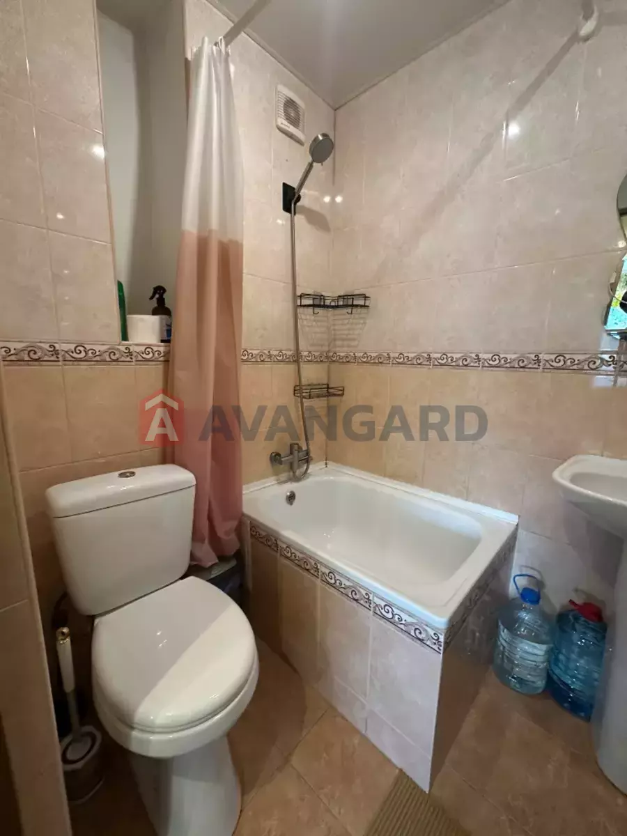 2 ��. ��������, 41/31/5 ��. �., 2/2 ������ ���� 5