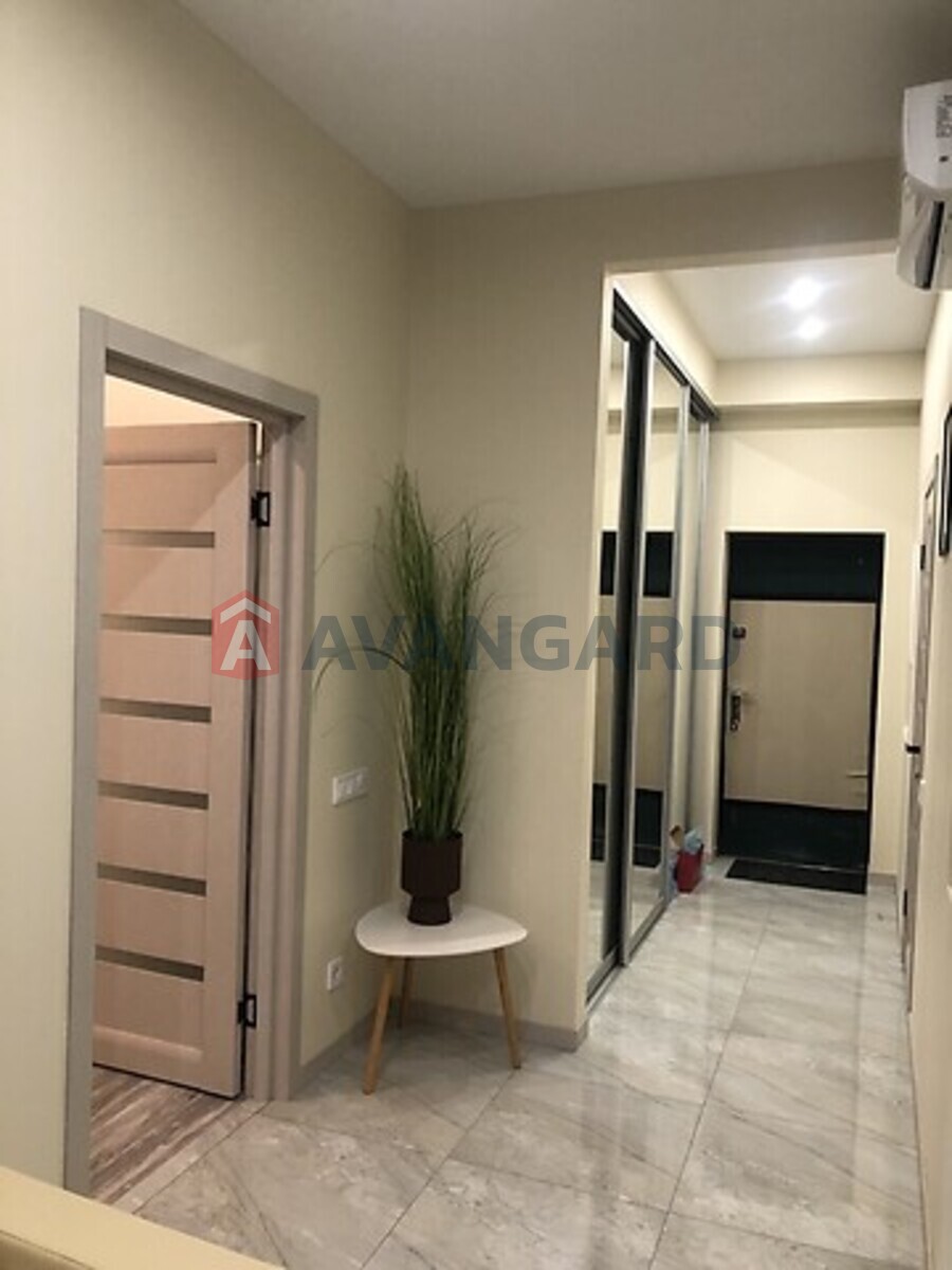 1 ��. ��������, 40/-/12 ��. �., 4/24 ������ ���� 5