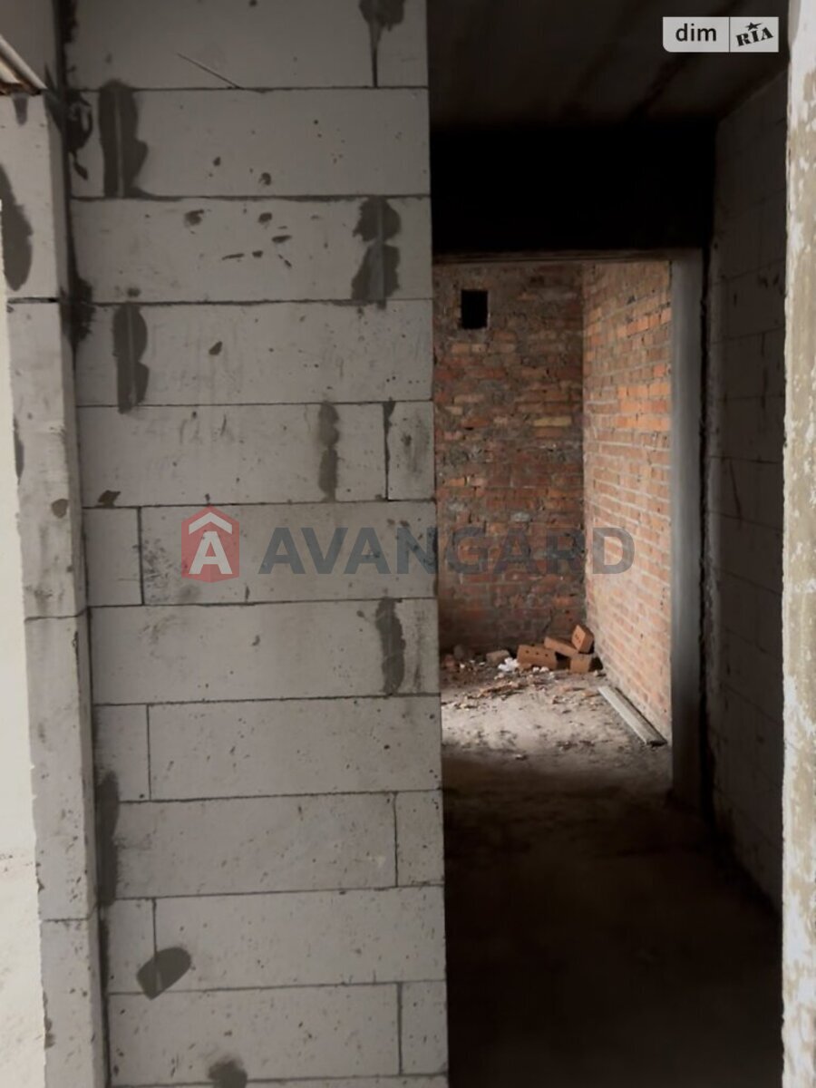 2 ��. ��������, 57/-/- ��. �., 4/10 ������ ���� 9