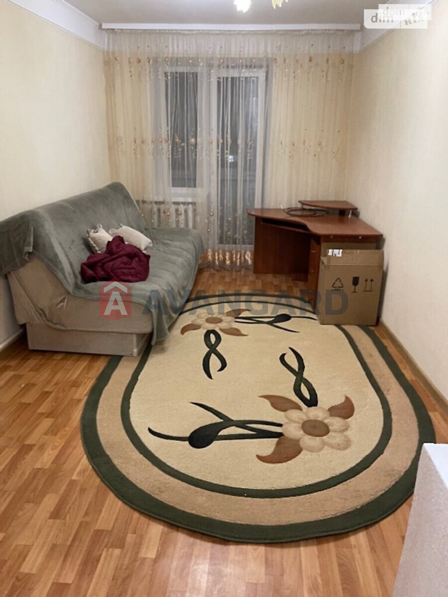 3 ����. ��������, 69/40/9 ��. �., 2/5 ���� ���� 11