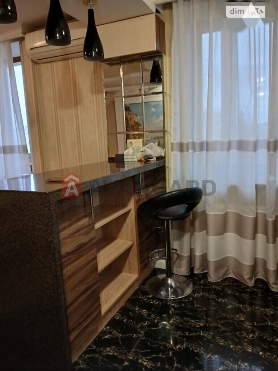 2 ��. ��������, 60/-/- ��. �., 6/9 ������ ���� 7