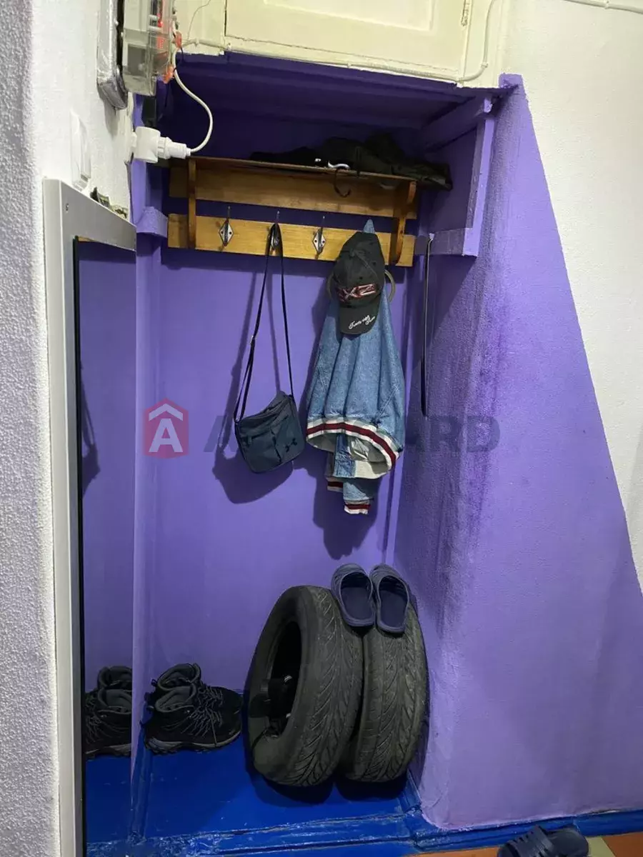 1 ��. ��������, 28/-/6 ��. �., 1/5 ������ ���� 4