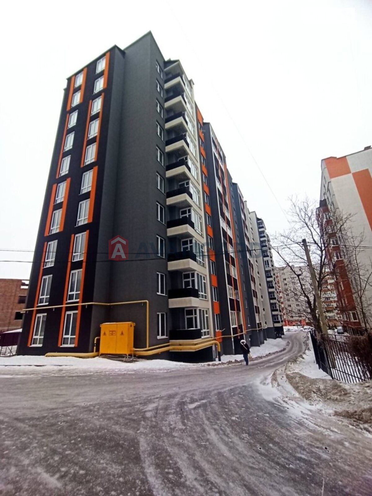 1 ��. ��������, 46/18/14 ��. �., 9/10 ������ ���� 8