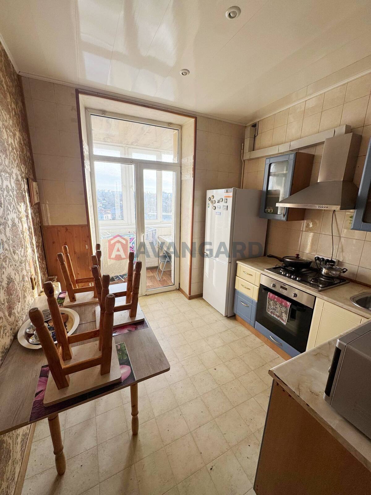 3 ����. ��������, 74/-/8 ��. �., 7/7 ���� ���� 2