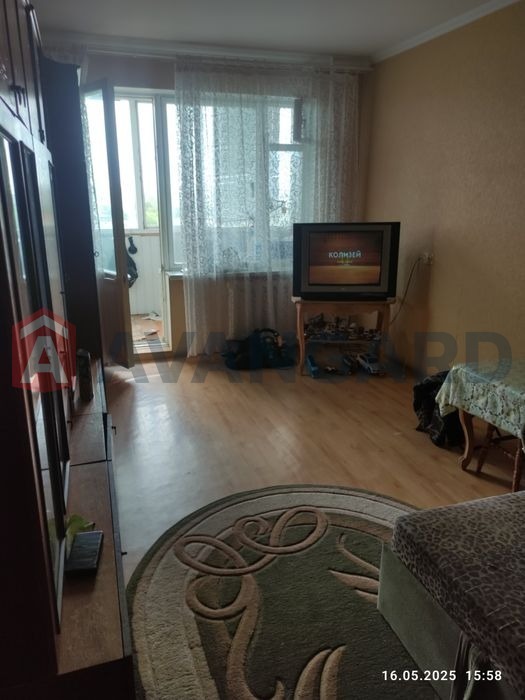 3 ��. ��������, 63/-/6 ��. �., 8/9 ������ ���� 1