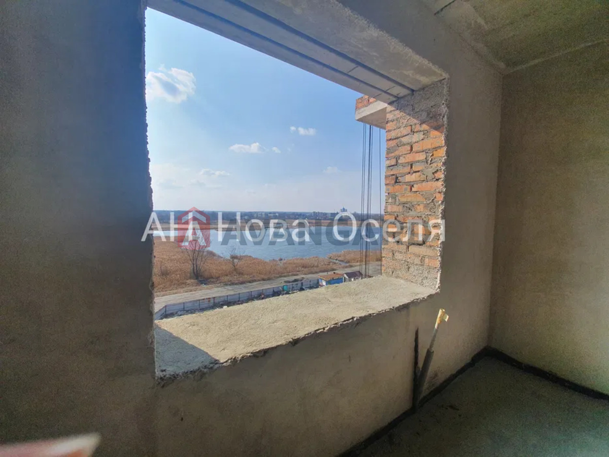 1 ��. ��������, 84/-/21 ��. �., 7/10 ������ ���� 6