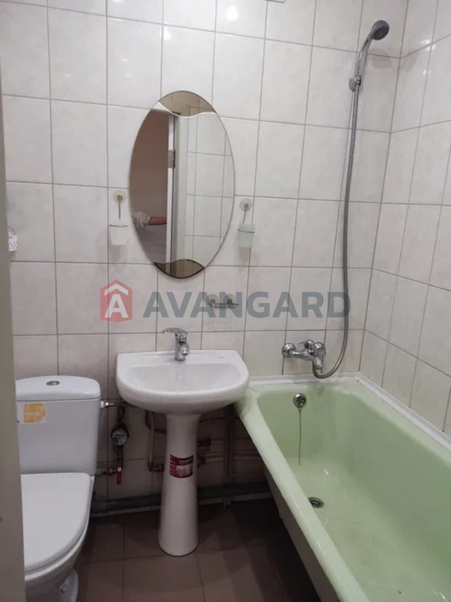 1 ��. ��������, 33/-/6 ��. �., 5/5 ������ ���� 6