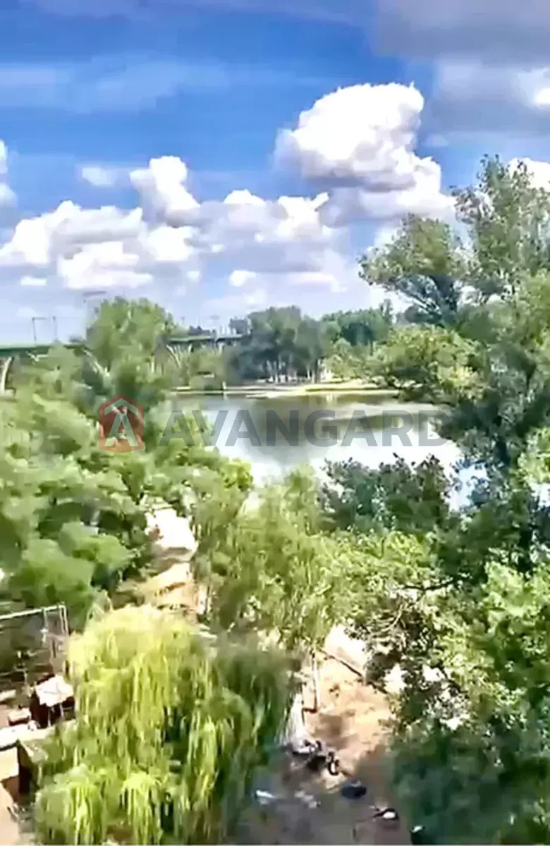 2 ��. ��������, 53/-/12 ��. �., 3/9 ������ ���� 5