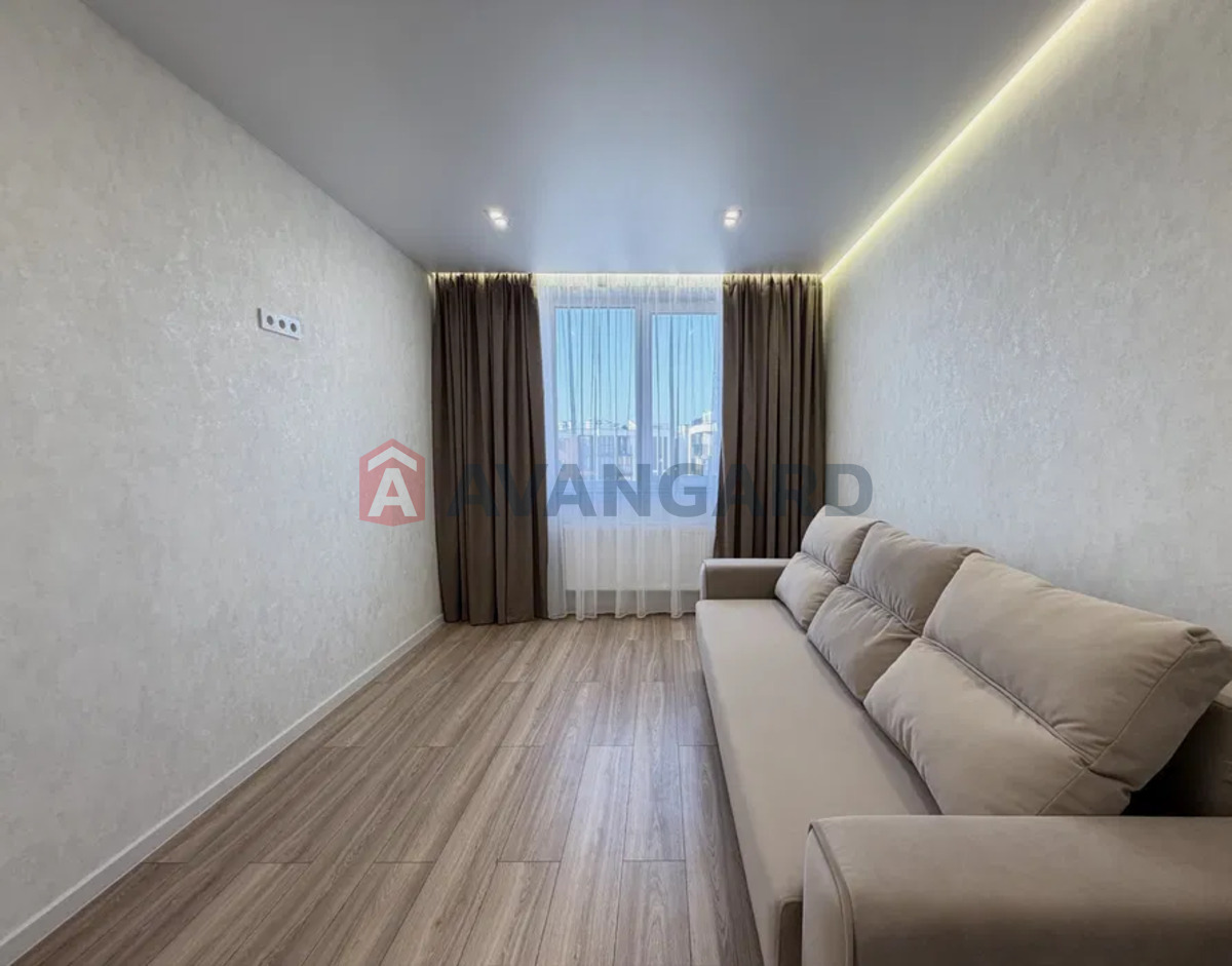 2 ��. ��������, 63/-/12 ��. �., 9/9 ������ ���� 8