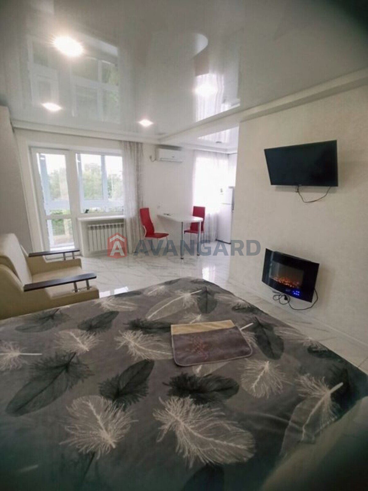 1 ����. ��������, 30/-/7 ��. �., 4/5 ���� ���� 1