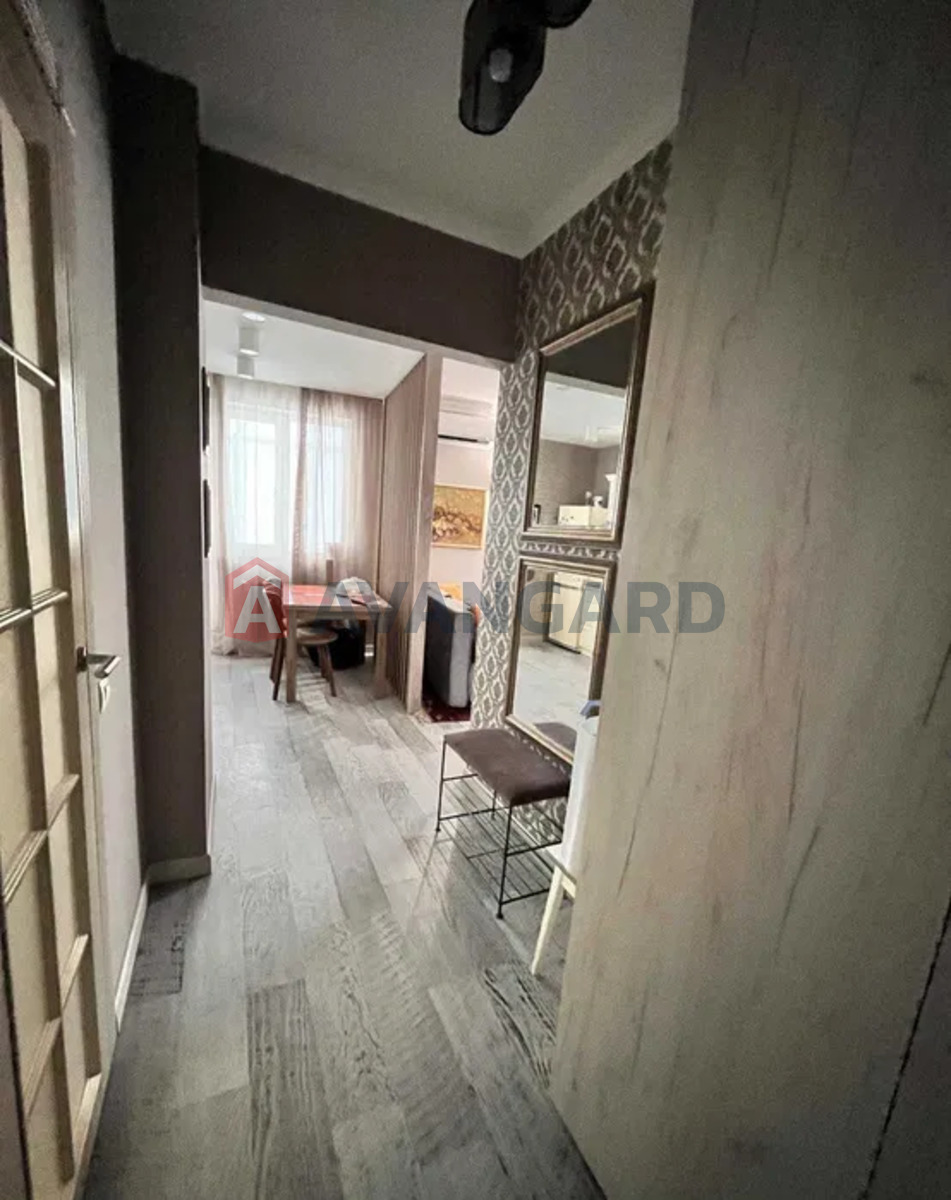 1 ��. ��������, 38/-/10 ��. �., 8/16 ������ ���� 14