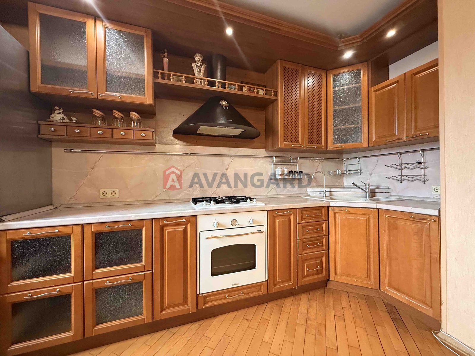 3 кім. квартира, 68/50/16 кв. м., 8/10 поверх фото 4 3 кім. квартира, 68/50/16 кв. м., 8/10 поверх фото 4