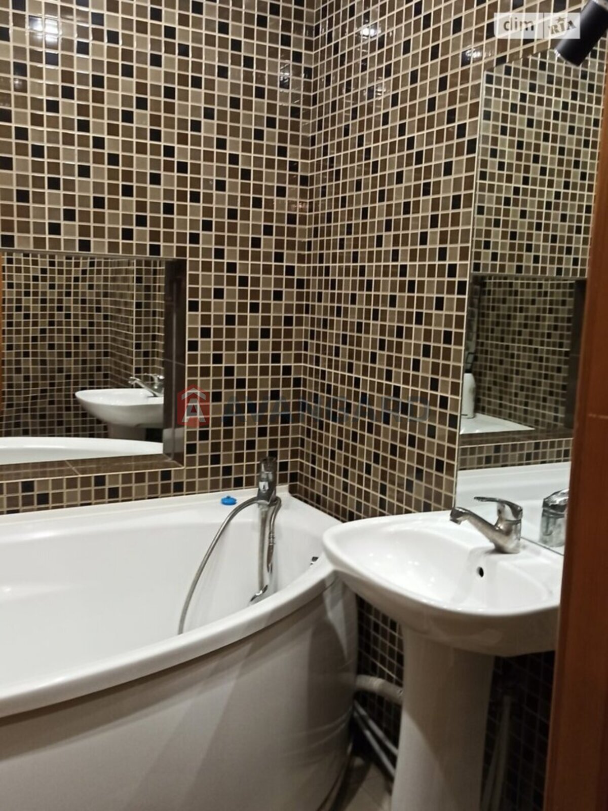 3 . , 67/38/7 . ., 6/9   22