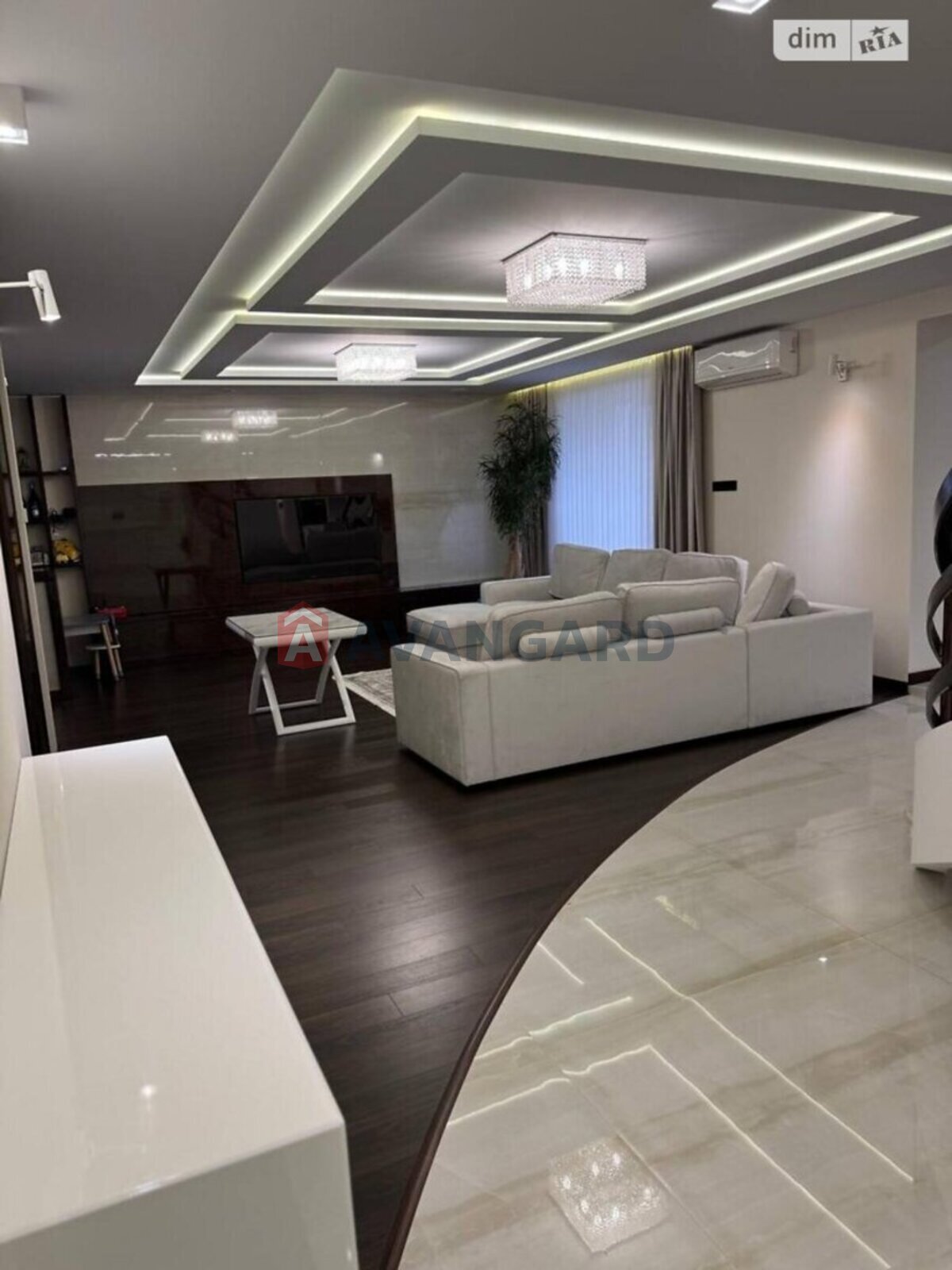 2 ��. ��������, 209/39/- ��. �., 9/10 ������ ���� 6