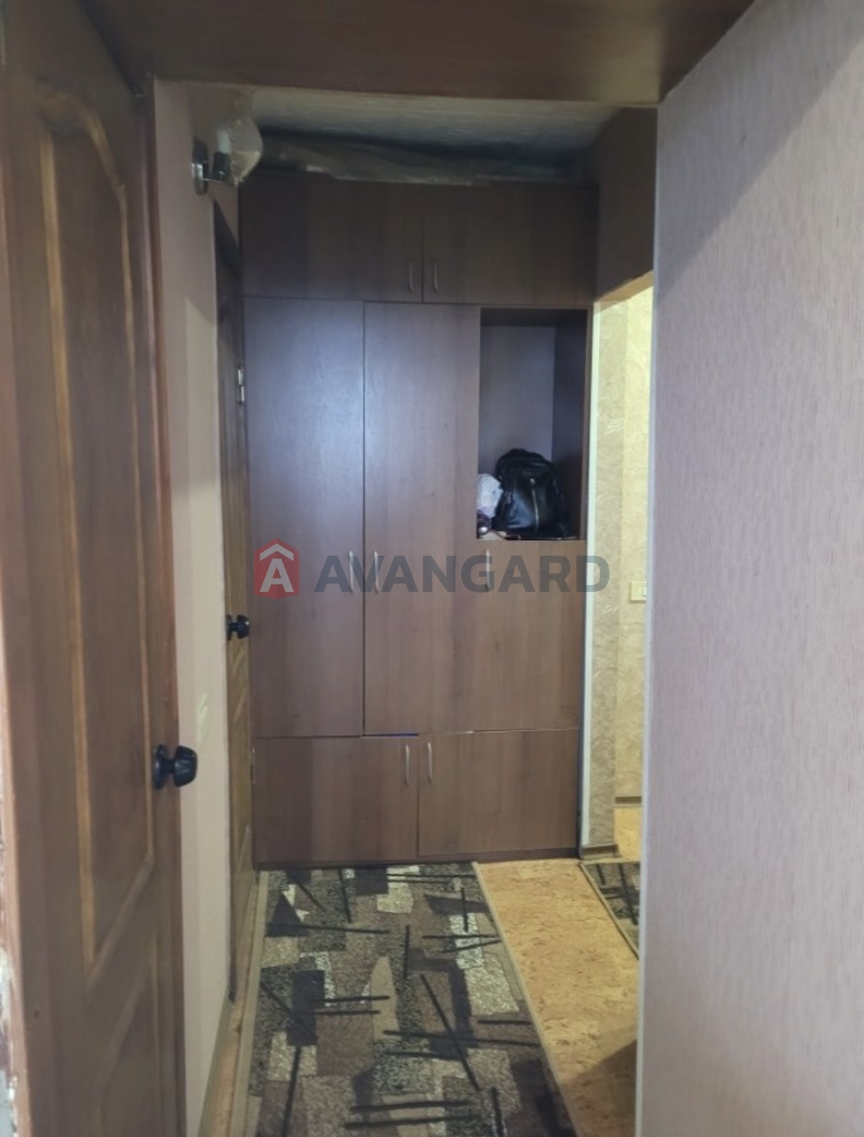 2 ��. ��������, 52/45/7 ��. �., 9/9 ������ ���� 18