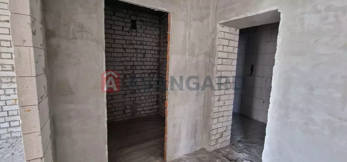 2 ��. ��������, 77/-/14 ��. �., 8/10 ������ ���� 5