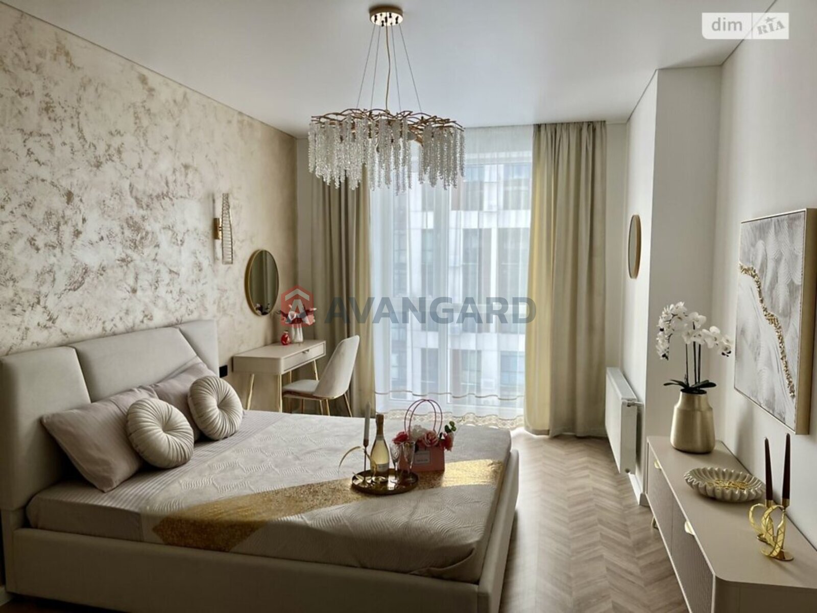 2 ��. ��������, 65,5/32/16,5 ��. �., 8/10 ������ ���� 1