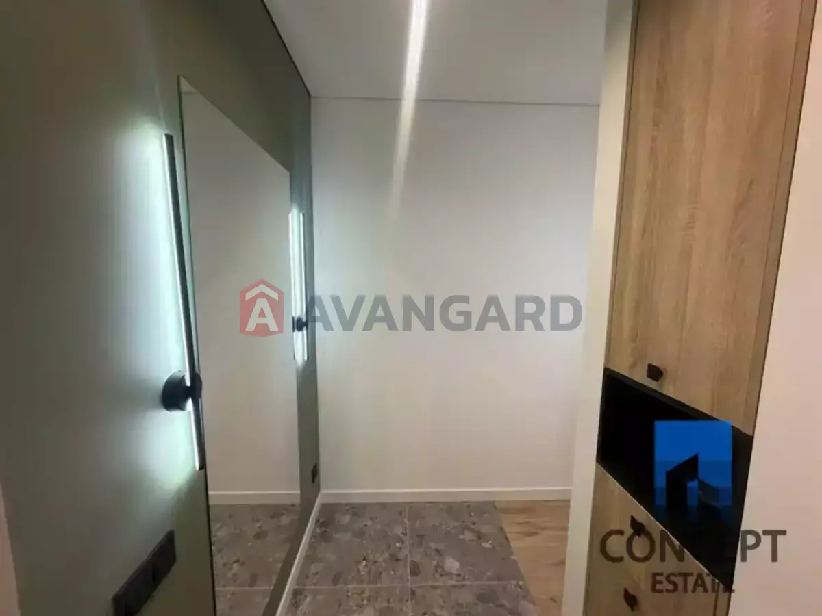 3 ��. ��������, 48/-/- ��. �., 7/14 ������ ���� 8