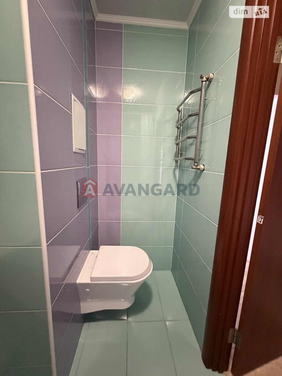 4 ��. ��������, 86/-/- ��. �., 7/9 ������ ���� 7