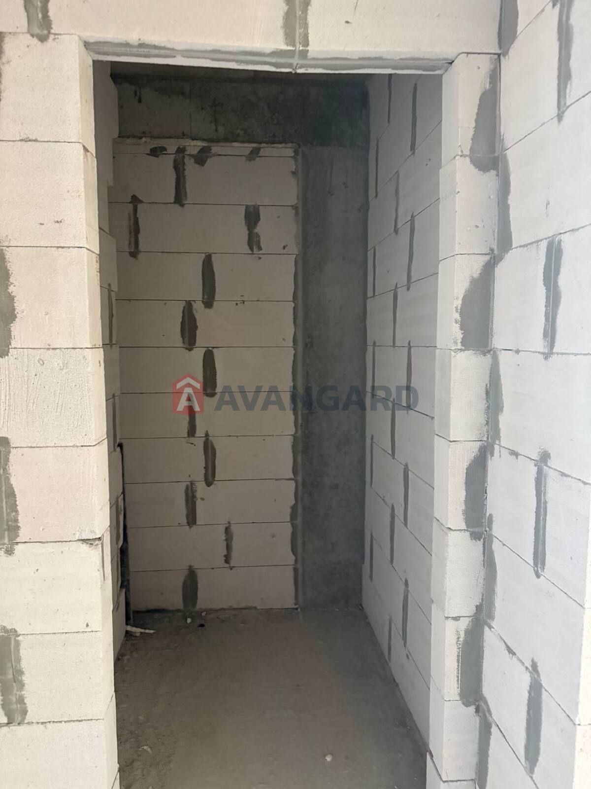 2 ��. ��������, 81,17/30,81/13 ��. �., 6/9 ������ ���� 6